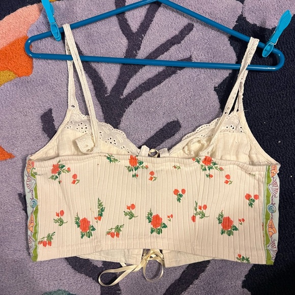 Urban outfitters crop top - Picture 2 of 5